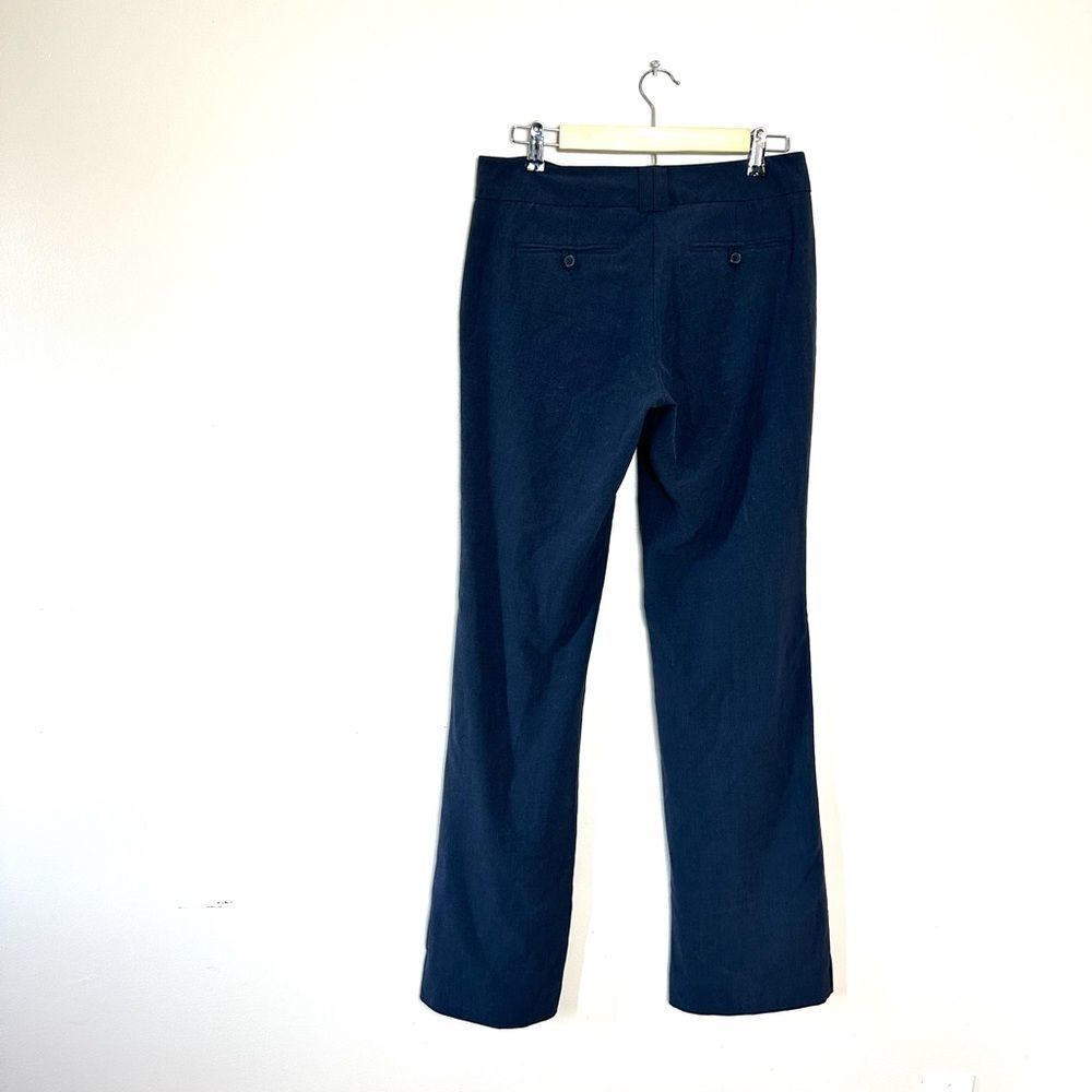 CLEARANCE! Navy NY&Co Basic Trousers Size 4 EUC - Picture 2 of 5